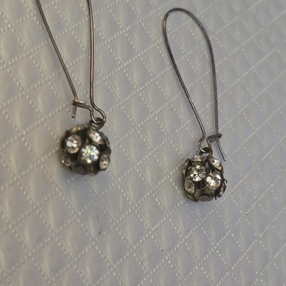 Silver Tone Clear Rhinestone Drop Threader Statement Earrings - Picture 6 of 8